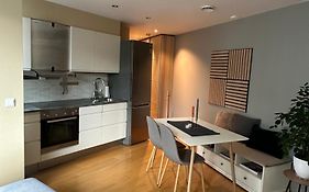 Urban And Quiet Apartment In City Centrum